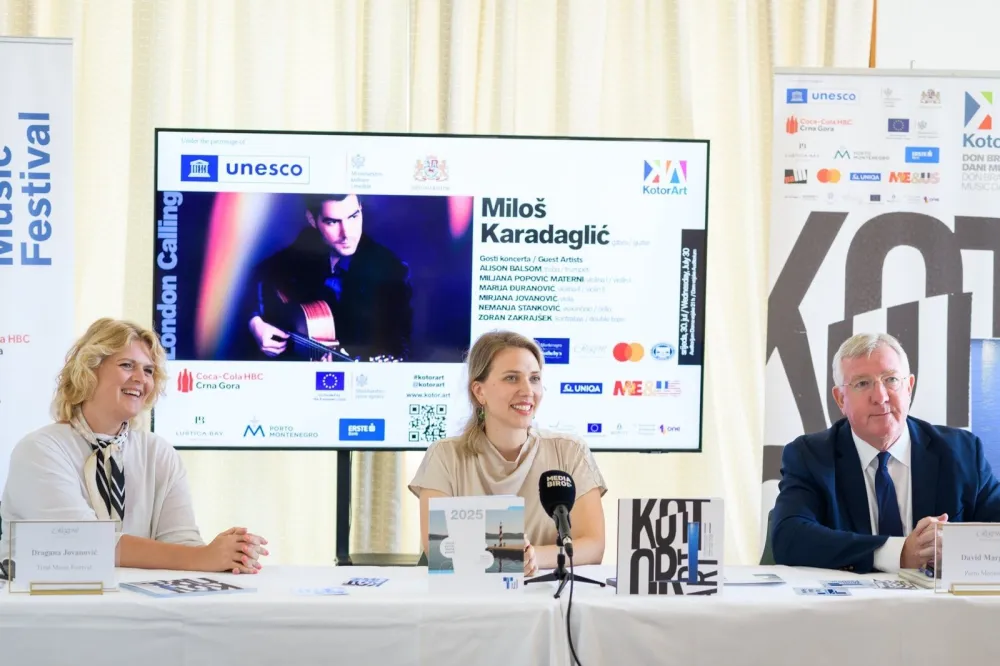 Ekskluzivni koncert "London Calling"- Jovanović, Lakičević i generalni direktor kompanije Adriatic Marinas David Margason