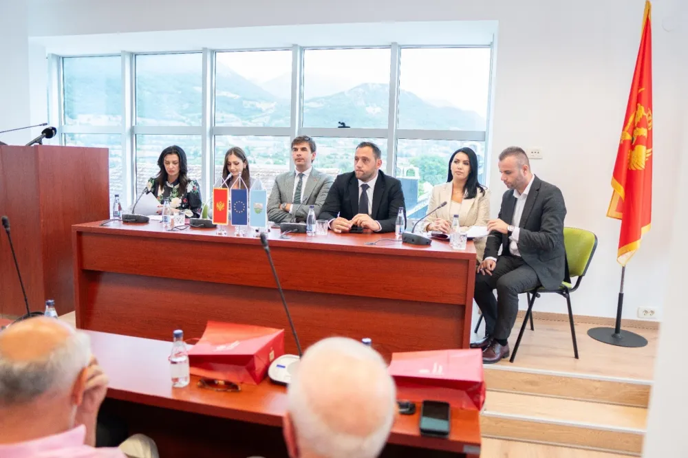 Održan Biznis forum u Gusinju: Lokalne zajednice trebaju biti ključni partneri u privlačenju investicija