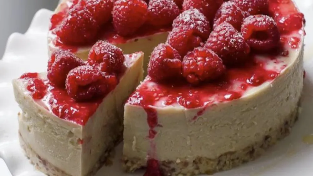 Mileram torta s malinama lagani ljetnji desert