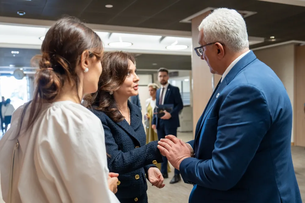 Mandić sa predsjednicom Parlamenta Albanije: Budućnost leži u pomirenju i saradnji svih naroda