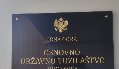 Optužni predlog zbog zloupotreba u vezi sa javnom nabavkom