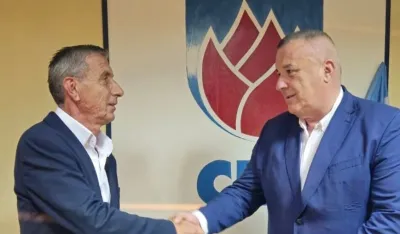 Rađenović: Nećemo dozvoliti da frustracije pojedinaca budu sredstvo za potkopavanje jedinstva SNP-a