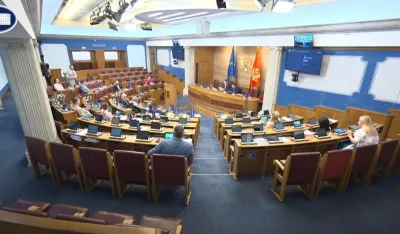 (VIDEO) Skup&scaron;tina: Usvojen Zakon o igrama na sreću