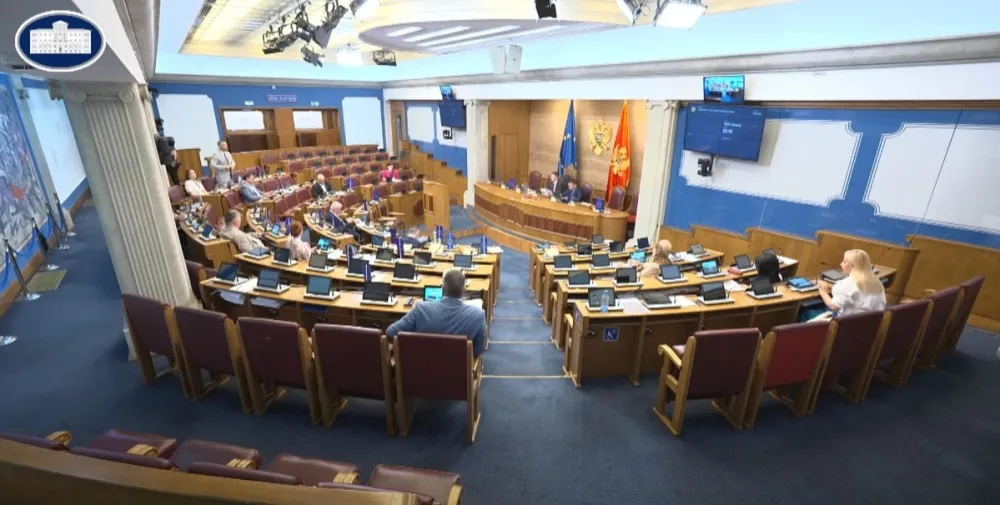 (VIDEO) Skup&scaron;tina: Usvojen Zakon o igrama na sreću