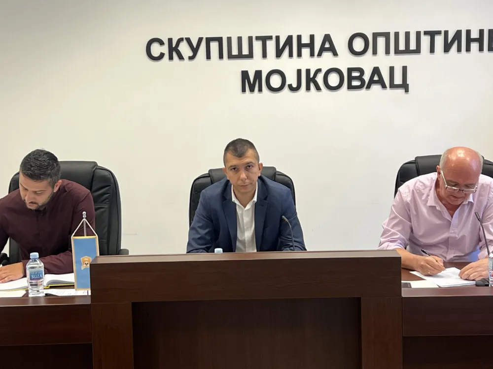 U Mojkovcu stvaraju podsticajno okruženje za djecu i roditelje