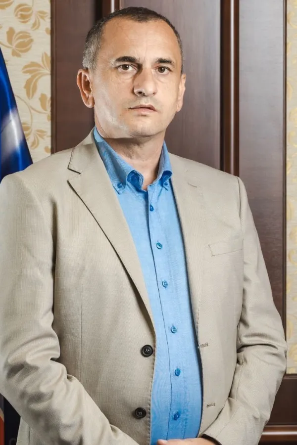 Vlada jo&scaron; nije razrije&scaron;ila rukovodioca Montenegro Bonusa: Miljan Ivanović direktor dva preduzeća