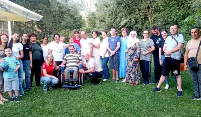 Crveni krst organizovao druženje djece iz &bdquo;Oaze&rdquo; i &bdquo;Tise&rdquo;: Međusobna podr&scaron;ka i humanost ru&scaron;e barijere