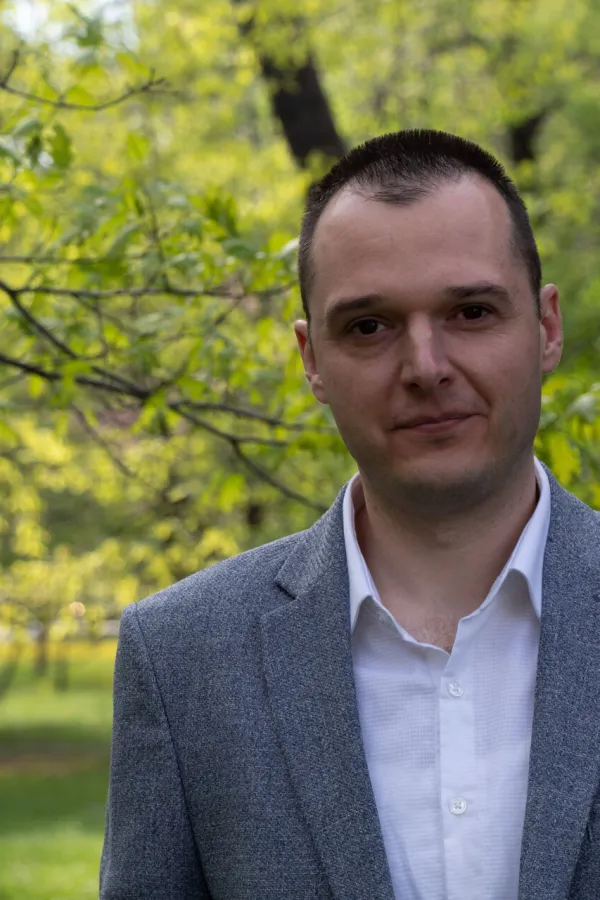 Krnić za "Dan": Procenti i fotelje iznad javnog interesa