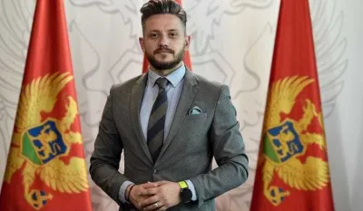 Radovanić: Diplomatija se ne vodi preko Vibera, niti na telefonskim sjednicama