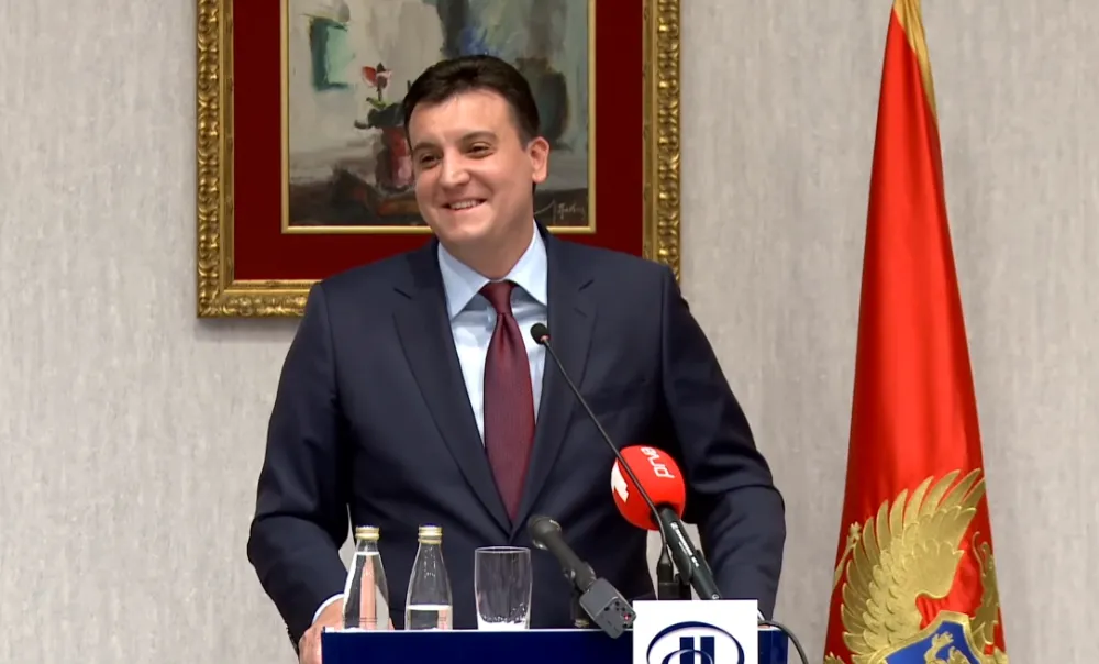 Milović: Država da se zaduži i kupi Bitcoin i Ethereum