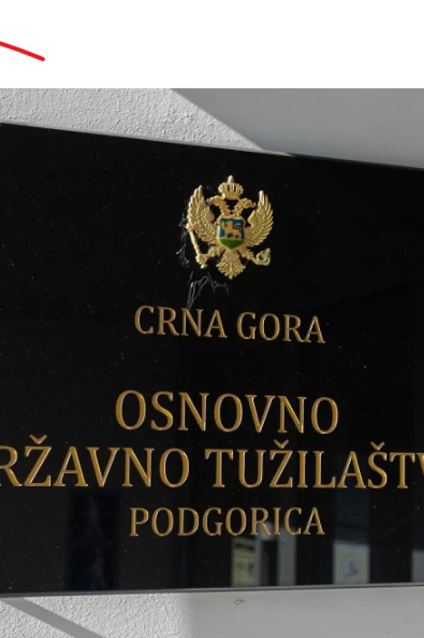 Danilovgrad: Određeno zadržavanje osumnjičenom da je pesnicom udario suprugu u prisustvu djeteta