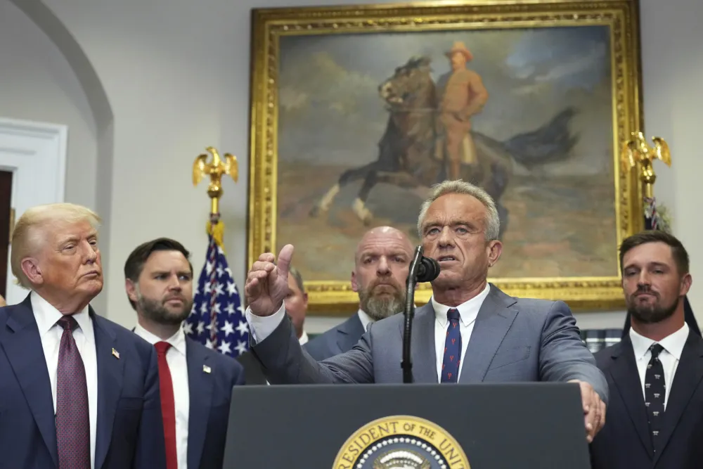 Kenedi ukida 500 miliona dolara za vakcine protiv kovida