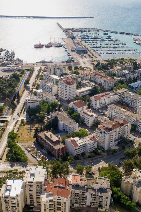 Baranka i Ulcinjanka osumnjičene za nelegalnu gradnju, op&scaron;tini pričinjena &scaron;teta od oko 40.000 eura