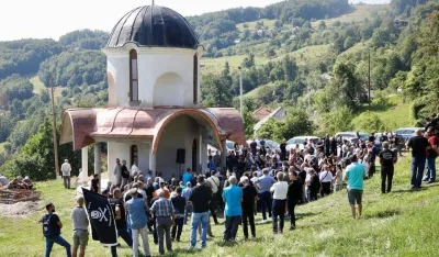 Fotoreporteri Pobjede i Vijesti napadnuti ispred crkve u Gornjem Zaostru