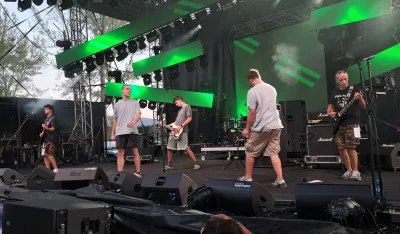(VIDEO/FOTO) Druga noć Lejk festa: Epicentar dobre muzike
