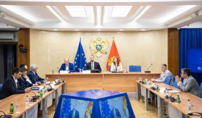 Razmatranjem spornih slučajeva do političkih poena