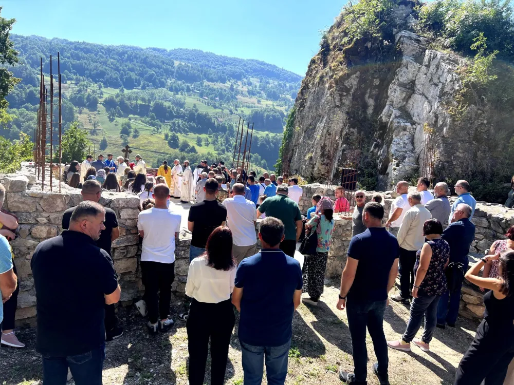 Manastir Samograd proslavio hramovnu slavu: Susret u postojbini predaka