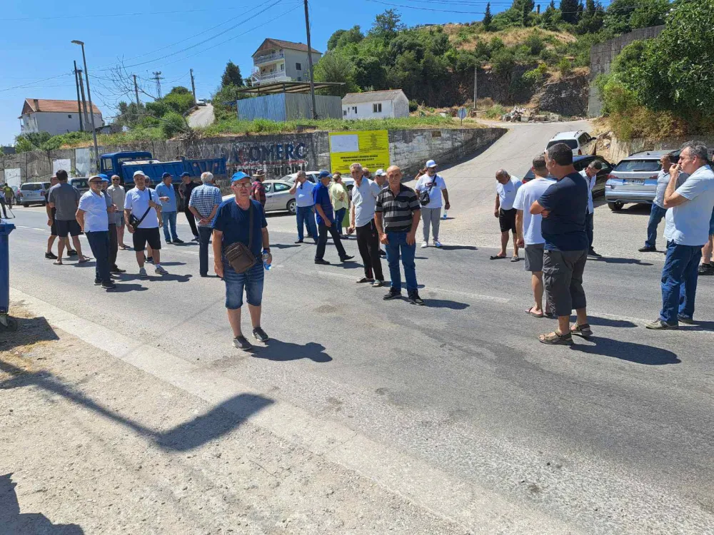 Radnici ulcinjske Solane nastaviće sa protestima u septembru: Na ulici će tražiti neisplaćene plate