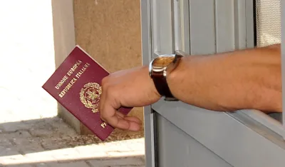 Pasoska kontrola na granicnom prelazu