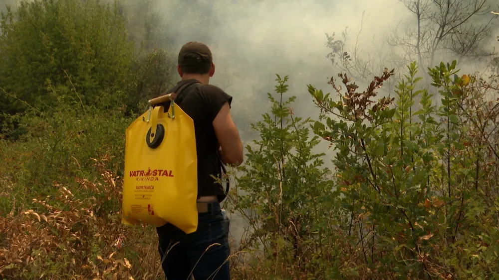 Vojinović: Najkompleksnija situacija u Piperima i Kučima, požari aktivni i u drugim op&scaron;tinama