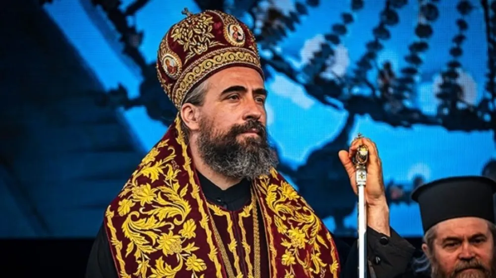 Metodije: Novinari Pobjede i Vijesti bili bez akreditacija i prsluka, nakon mog obraćanja spomenik uklonjen bespogovorno i trajno