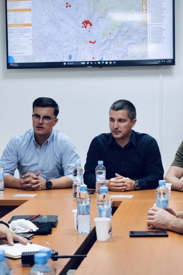 Bečić i &Scaron;aranović: Na&scaron;i vatrogasci, piloti, vojnici i dobrovoljci pokazali da Crna Gora nije mala zemlja kad se radi o velikim zadacima