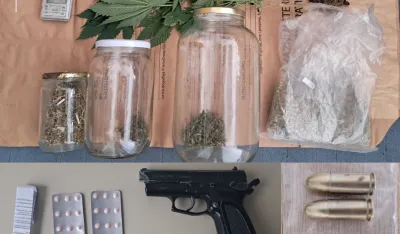 Pornađeni narkotici i oružje u Plavu