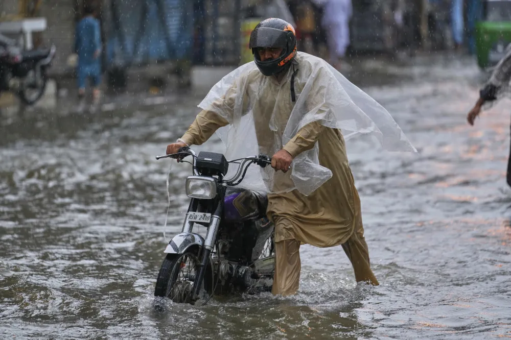Monsunske ki&scaron;e, pakistan
