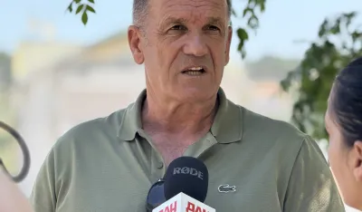 (VIDEO) Preduzeće Putevi kupilo luksuzni autobus: Voziće učenike na izlete