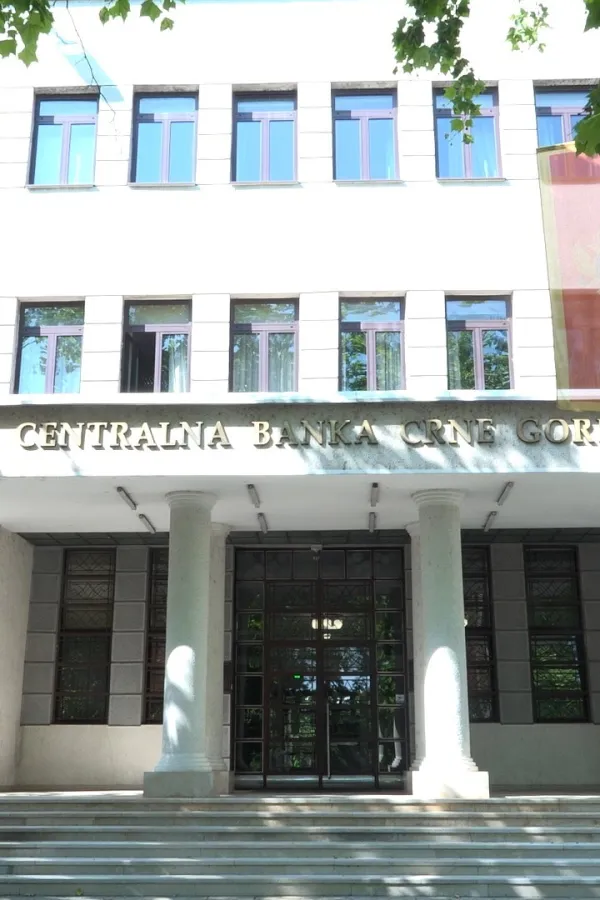 CBCG: Odlilo se 213,31 milion eura