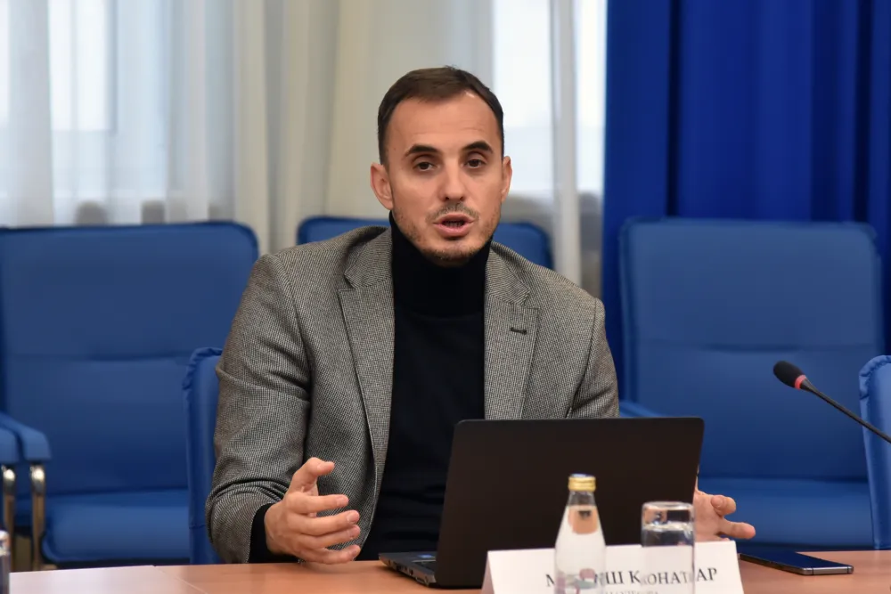 Konatar: Treba nam nova i odgovorna ekonomska politika, a ne bajke i "&scaron;arene laže"