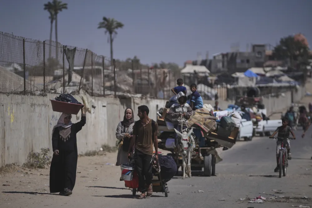 Palestinci bježe iz grada Gaze