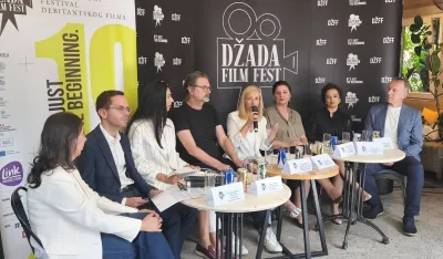 Учесници јучерашњег преса