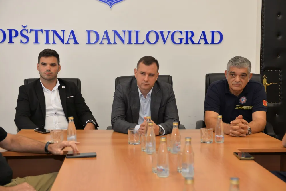 Prijem u op&scaron;tini Danilovgrad za vatrogasce iz Austrije i &Scaron;vajcarske