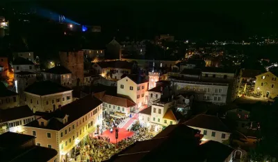 Crveni tepih kao uvod u svečano otvaranje 38. Filmskog festivala Herceg Novi