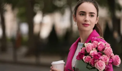 Obustavljeno snimanje serije "Emily in Paris": Tragedija na setu