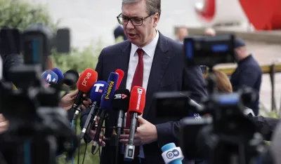 Vučić na skupu protiv blokada: "Okupilo se 55.000 ljudi"