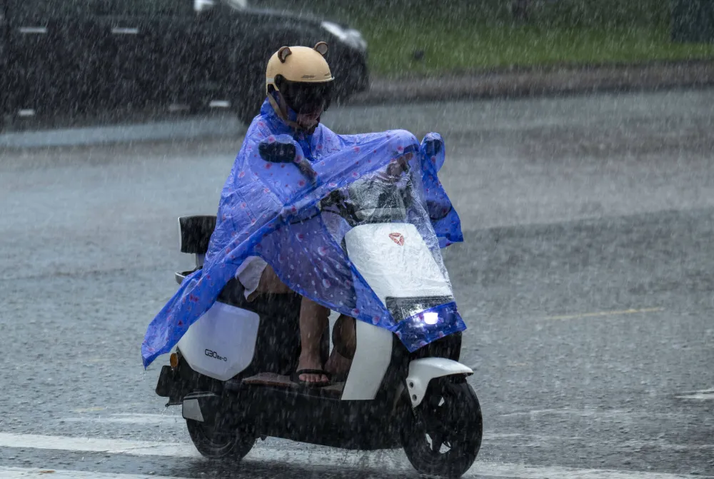 Tajfun Kadžiki, Vijetnam