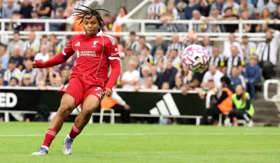 Енгумоа донио тријумф Ливерпулу