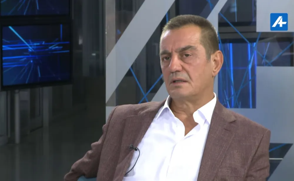 Grubač: U CG ne postoje iskreni antifa&scaron;isti, tenzije u Zaostru su nabacivanje lopte Đukanovićevom klanu