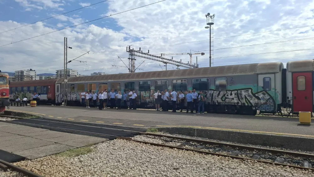 Normalizovan željeznički saobraćaj, dogovor postignut prekinuta blokada