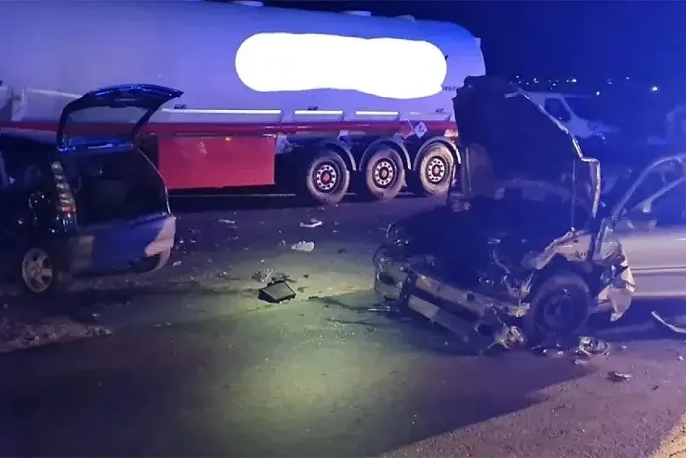 Četvoro povrijeđeno u udesu na putu Prijedor - Banja Luka