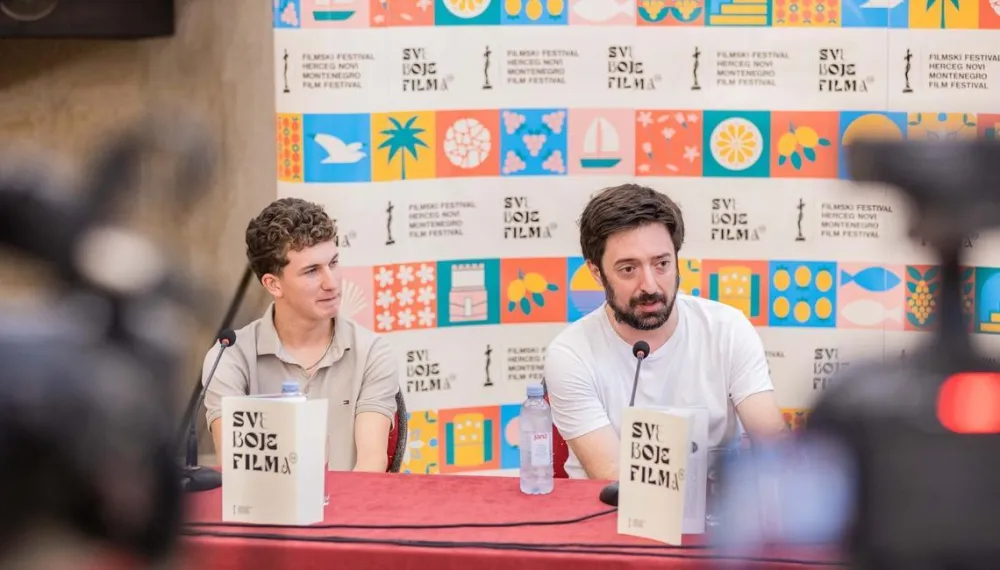 Pres-konferencija sa ekipom filma "DJ Ahmet"