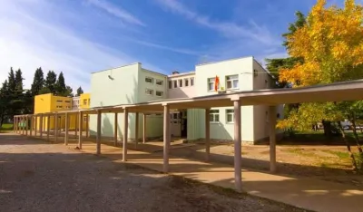 U O&Scaron; "Vuk Karadžić" nastavu će organizovati u tri smjene