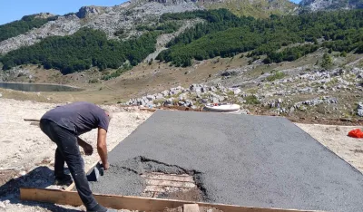 Uređuju okolinu Rikavačkog jezera