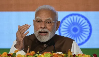 Modi Zelenskom: Podržavamo napore ka &scaron;to bržoj obnovi mira