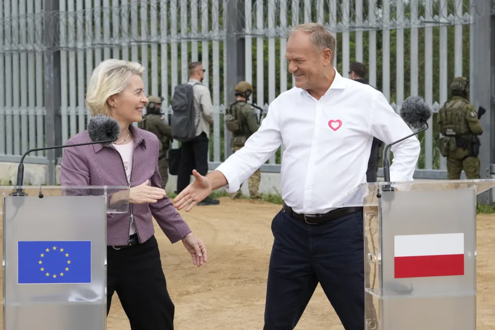 Tusk i Fon der Lajen &bdquo;pokazali hrabrost&rdquo;, održali konferenciju za novinare na granici sa Belorusijom