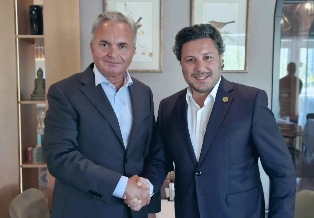 Abazović sa Bećirovićem: Na&scaron;a misija mora biti da Zapadni Balkan pretvorimo u prostor stabilnosti i&nbsp;razvoja&nbsp;