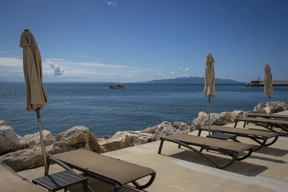 Lokalni mediji o sezoni u Dubrovniku: Niko ovdje ne pamti ovako lo&scaron; avgust