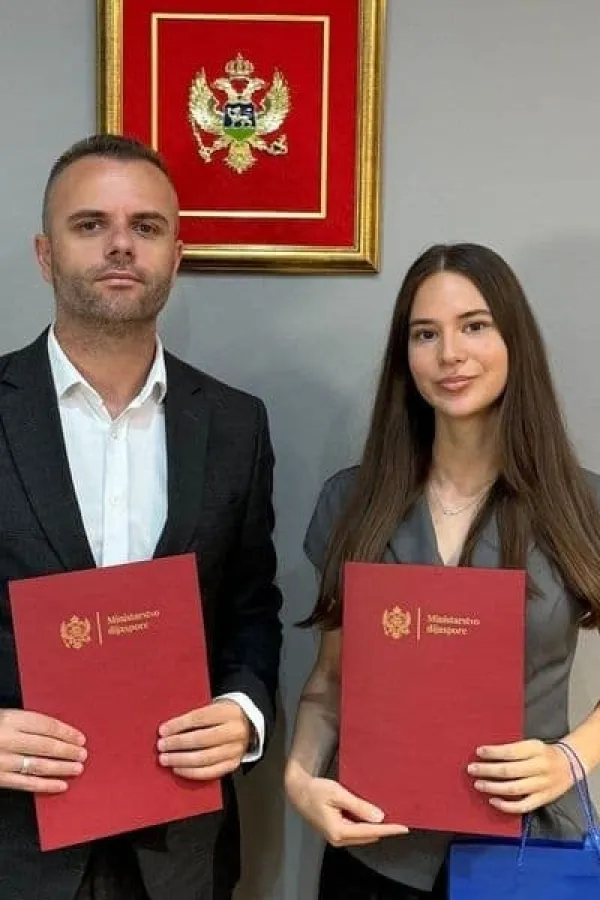 Potpisan Memorandum o saradnji Ministarstva dijaspore i Organizacije crnogorskih studenata u inostranstvu